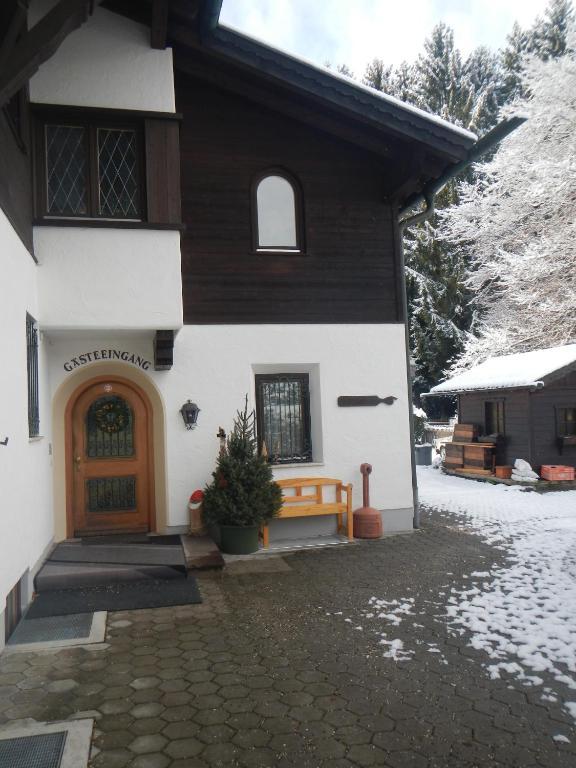 Gastehaus Brigitte Hotel Garmisch-Partenkirchen Exterior photo